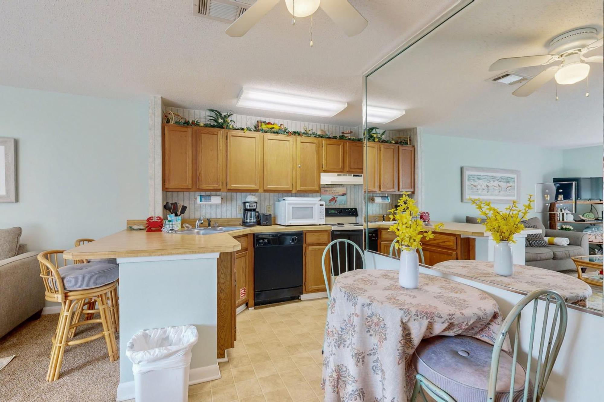 ​Sandpiper Cove Destin Room photo
